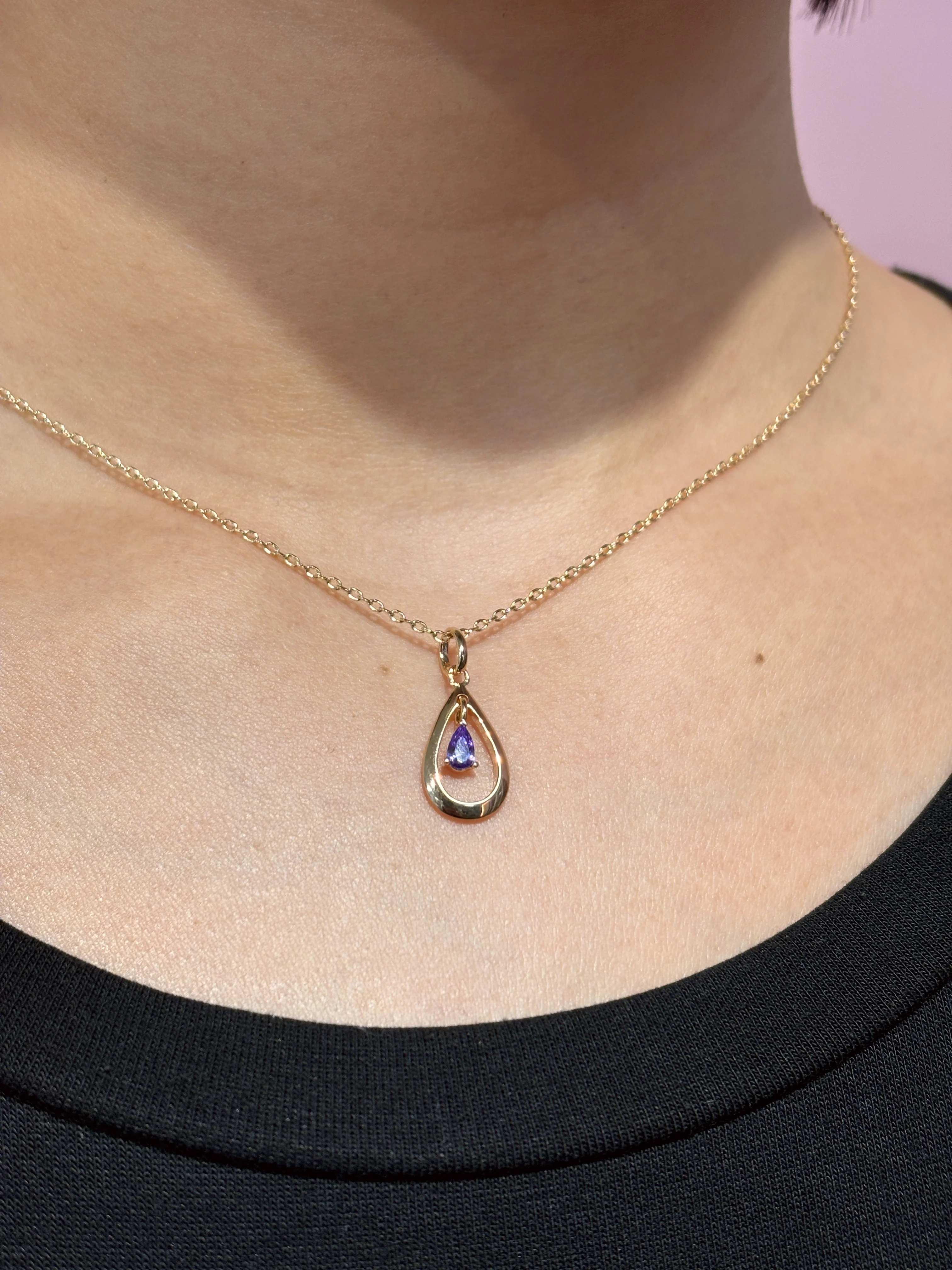 18ct Gold Teardrop Pendant Necklace | Dorina - Image 3