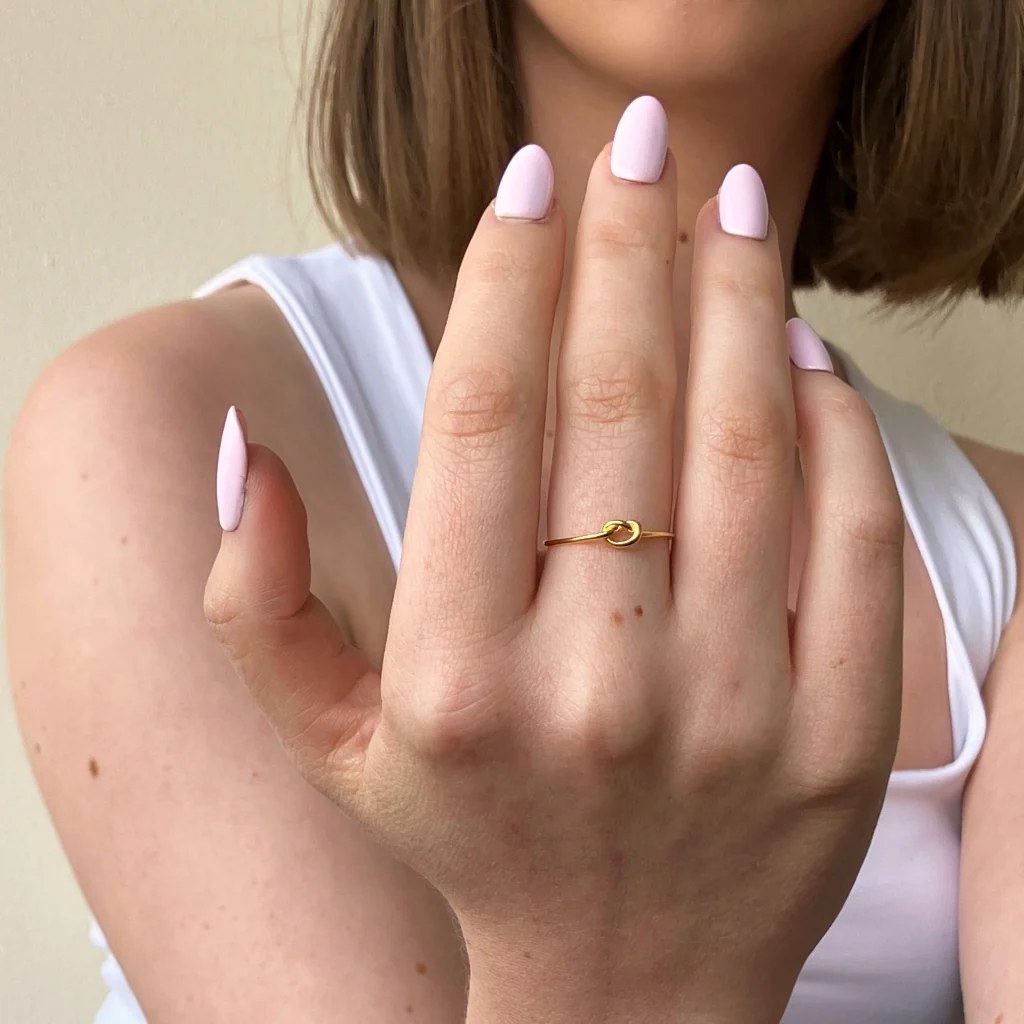 9ct Gold Delicate Loveknot Ring | Kalli - Image 8