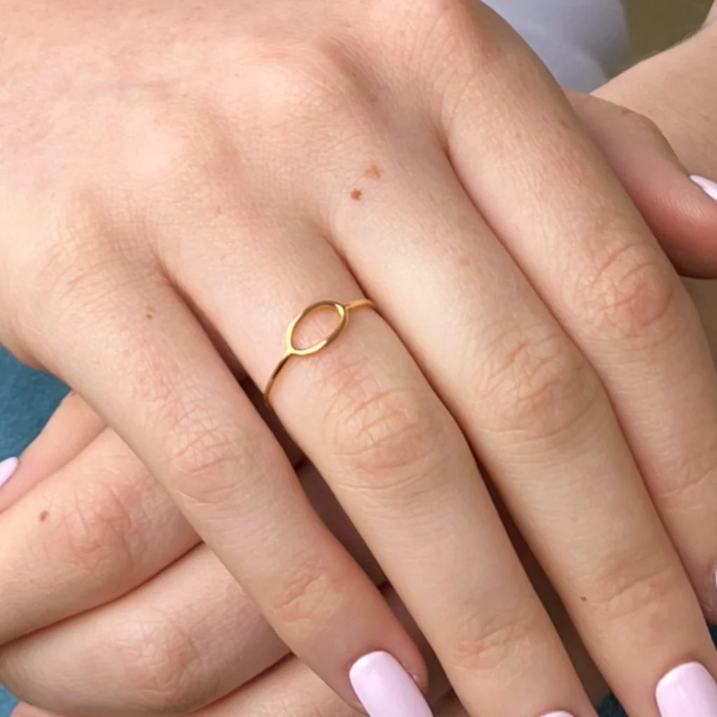 9ct Gold Delicate Oval Cut Out Ring | Xani - Image 4