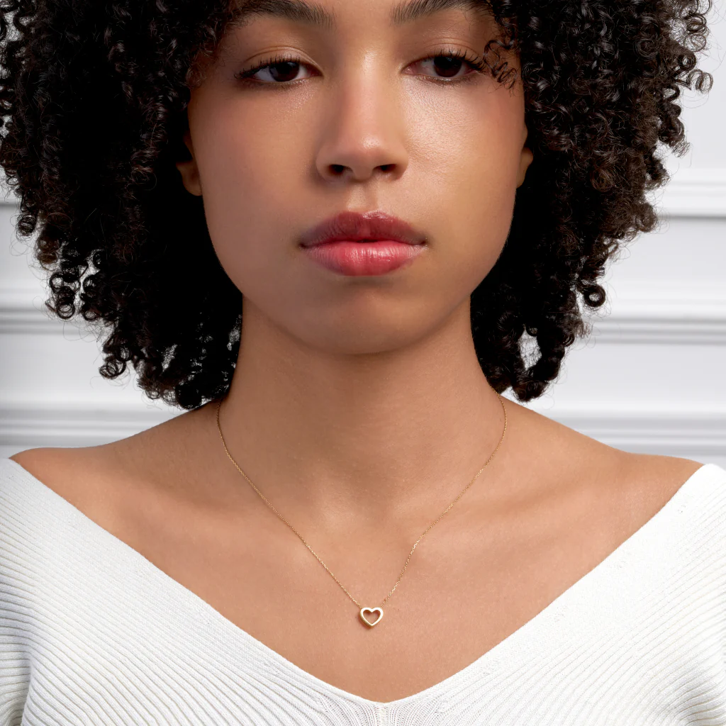 9ct Gold Heart Detail Necklace | Vita - Image 4