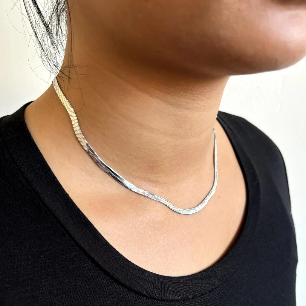 Steel Herringbone Chain Necklace | Anartxy - Image 13