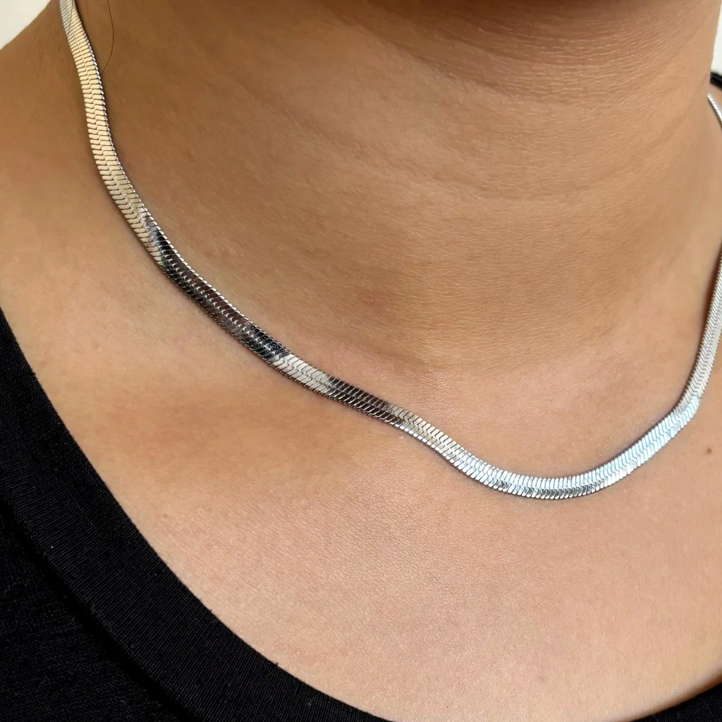 Steel Herringbone Chain Necklace | Anartxy - Image 9