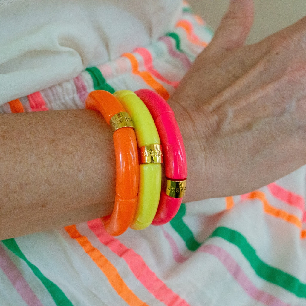 Colourful Resin Bracelet | Carnaval Mono | Parabaya - Image 4