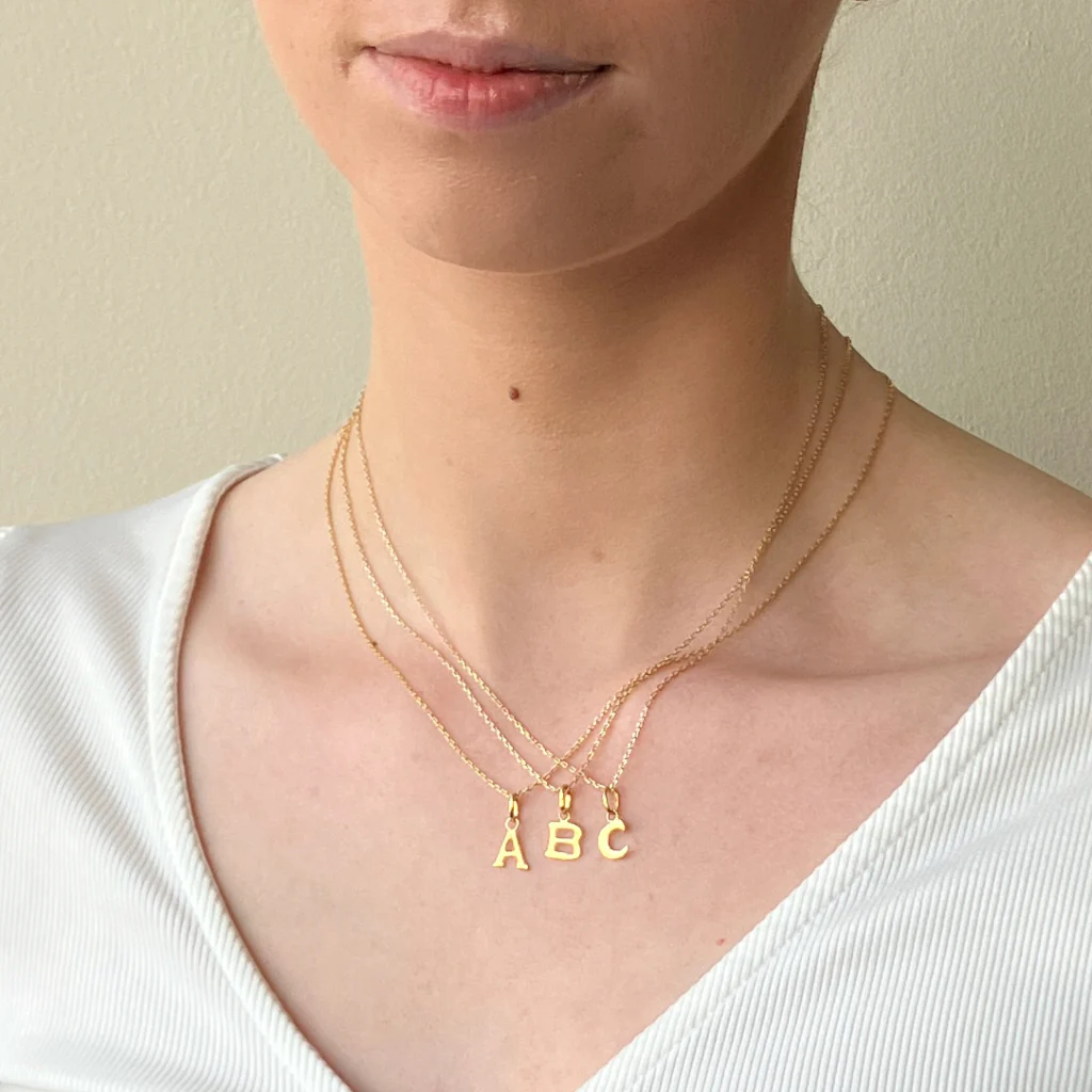 18ct Gold Plated Letter Pendant Necklace - Image 5