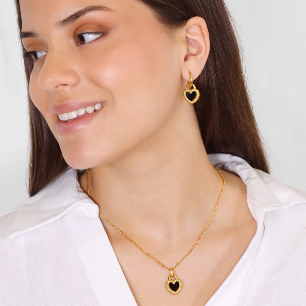 Steel Two Faces Heart Pendant Necklace | Anartxy - Image 3