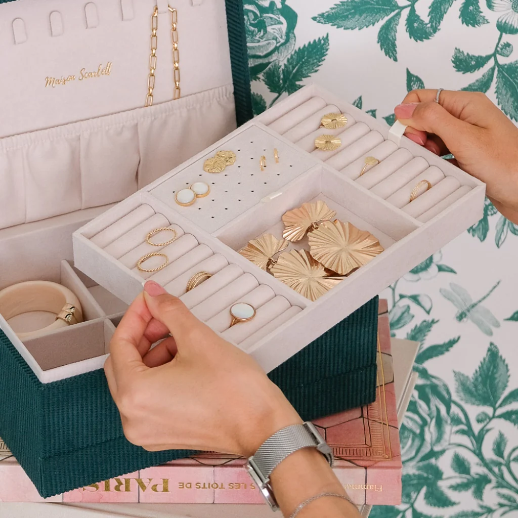Large Jewellery Box | Denise | Corduroy | Maison Scarlett - Image 5