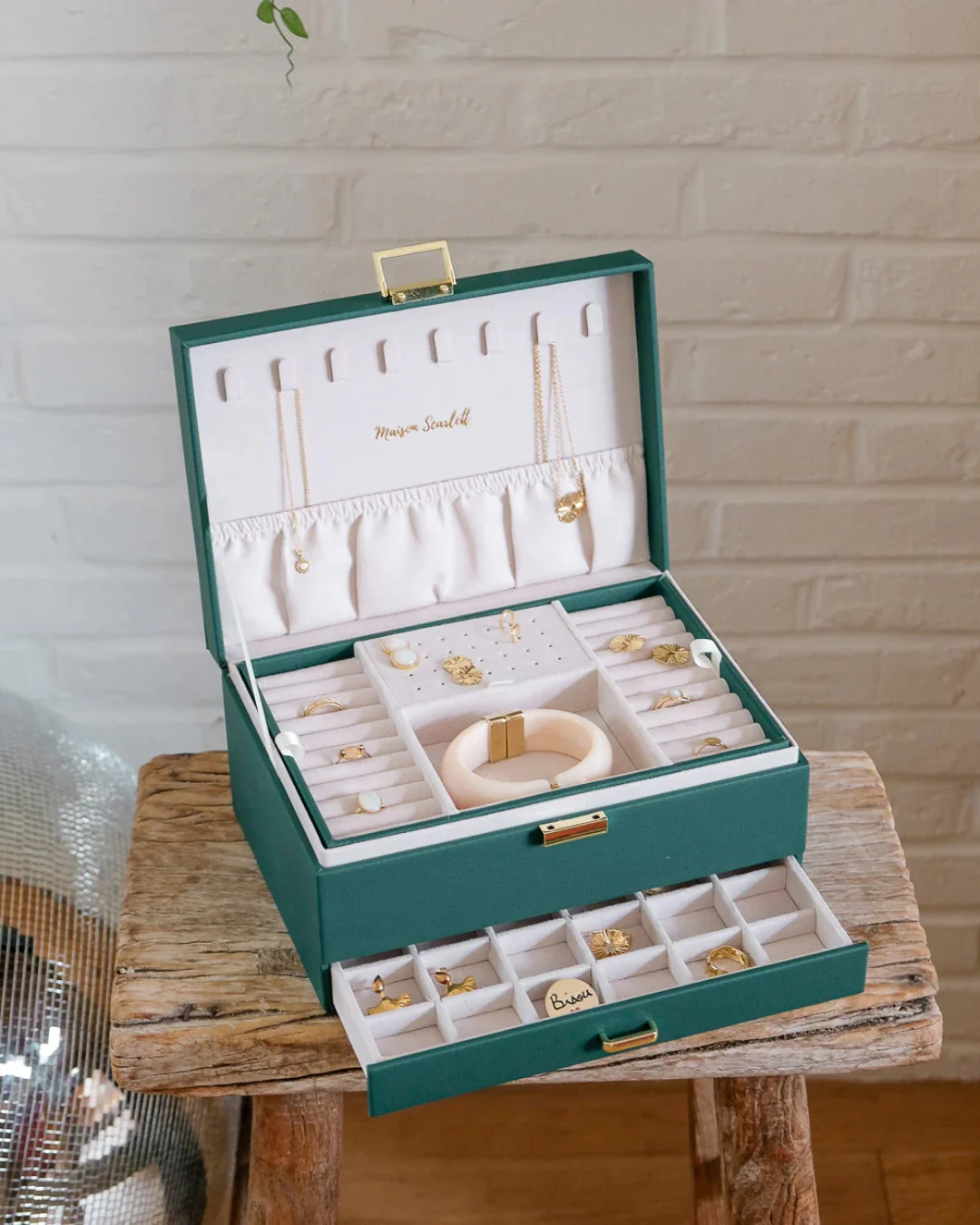 Large Jewellery Box | Denise | Faux Leather | Maison Scarlett - Image 2