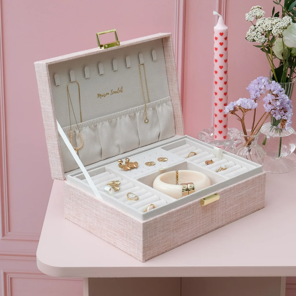 Large Rectangle Jewellery Box | Louise | Linen | Maison Scarlett - Image 4
