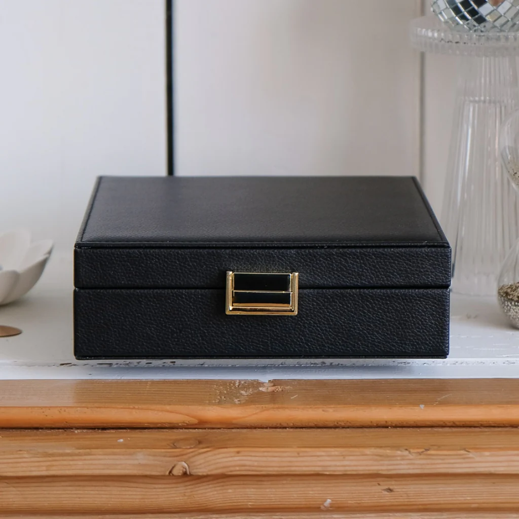 Large Square Jewellery Box | Anne | Faux Leather | Maison Scarlett - Image 8