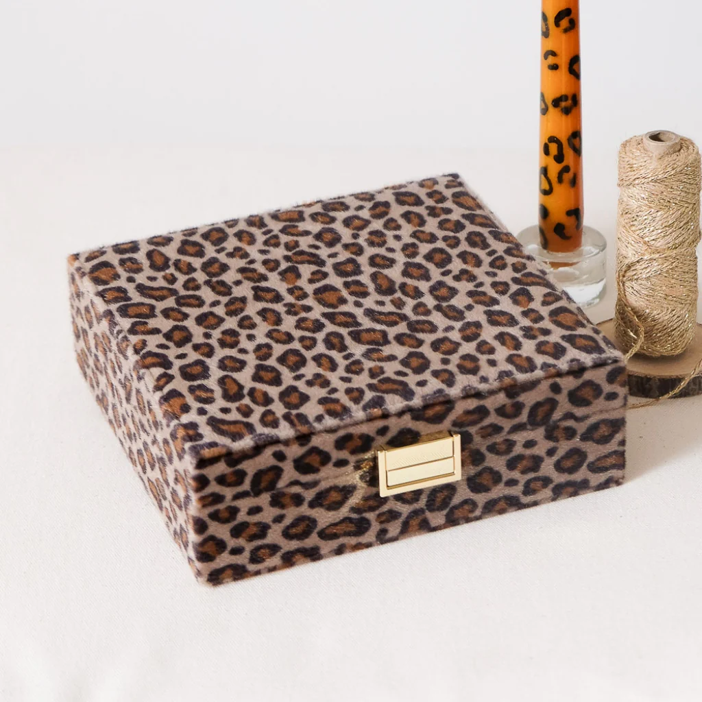 Large Square Jewellery Box | Anne | Leopard | Maison Scarlett - Image 4