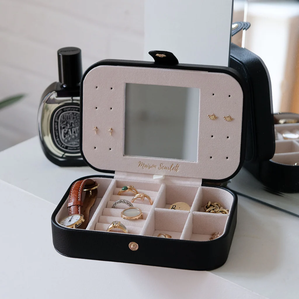 Rectangle Travel Jewellery Box | Brigitte | Faux Leather | Maison Scarlett - Image 7