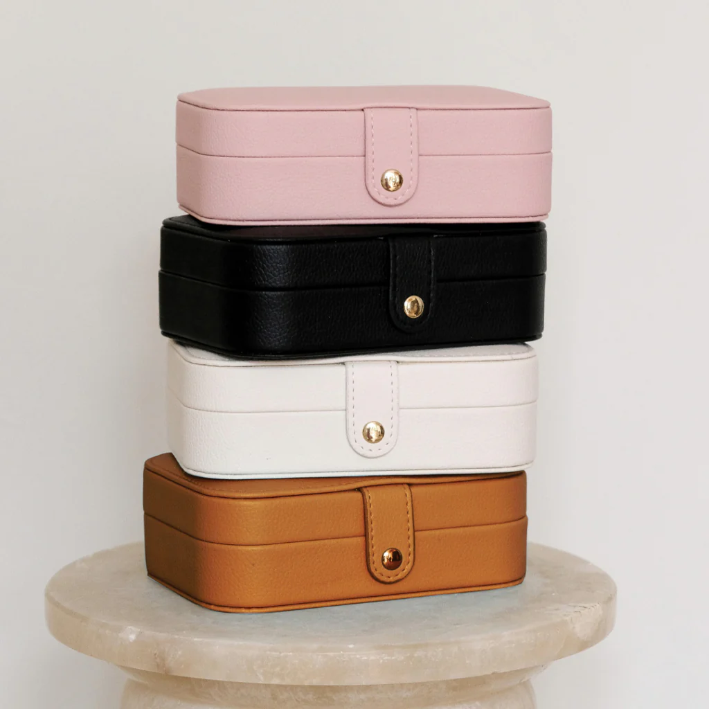 Rectangle Travel Jewellery Box | Brigitte | Faux Leather | Maison Scarlett - Image 9