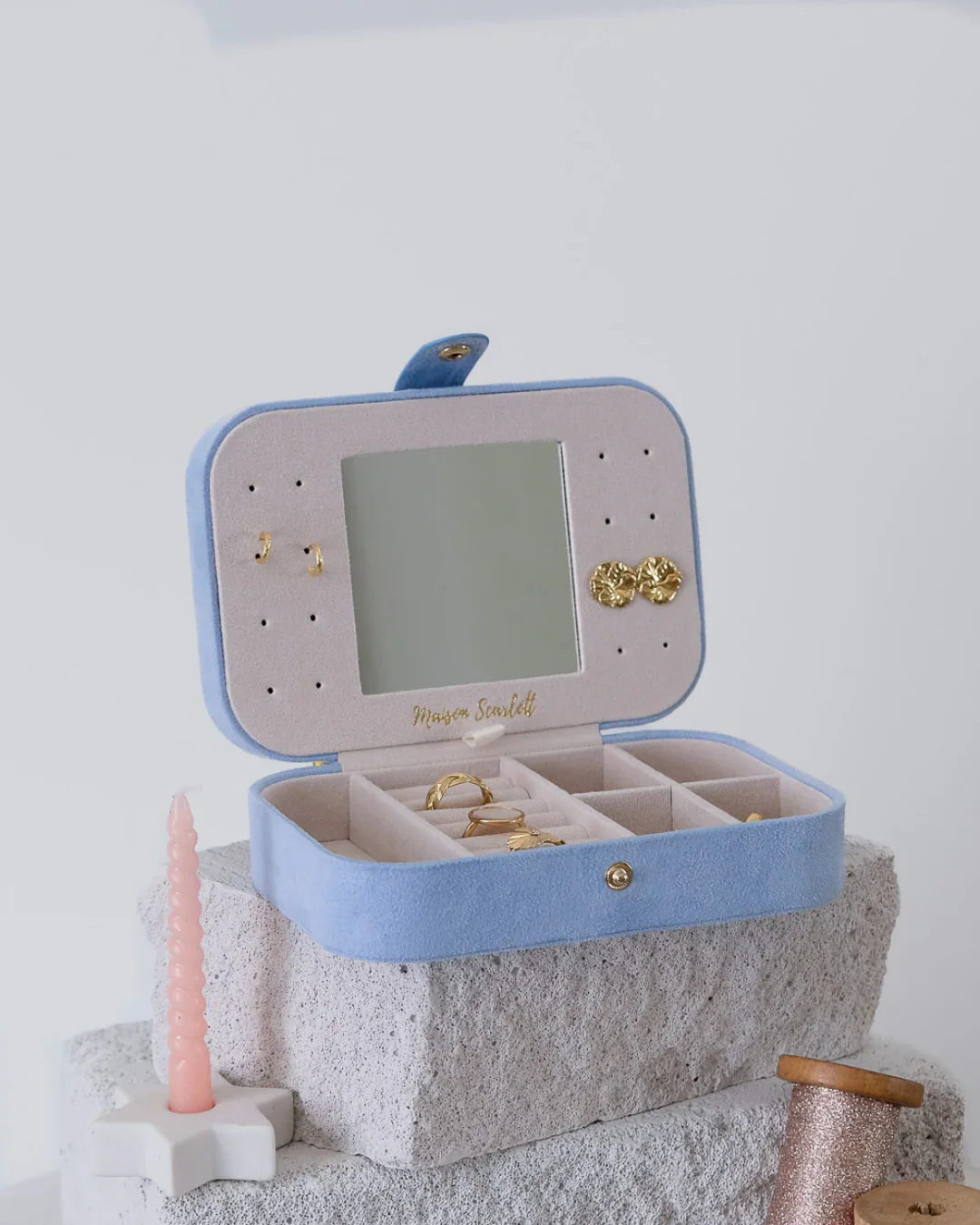 Rectangle Travel Jewellery Box | Brigitte | Velvet | Maison Scarlett - Image 7