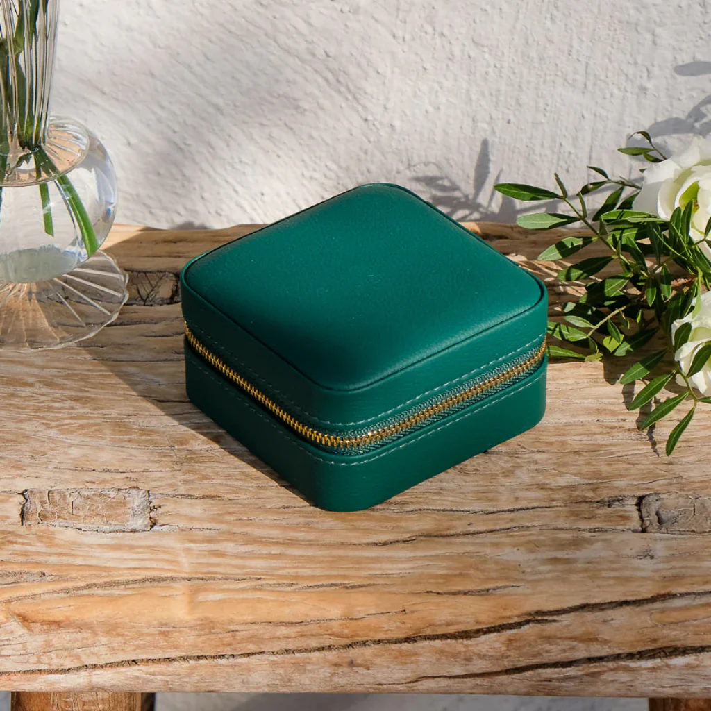 Square Jewellery Case | Corinne | Faux Leather | Maison Scarlett - Image 8