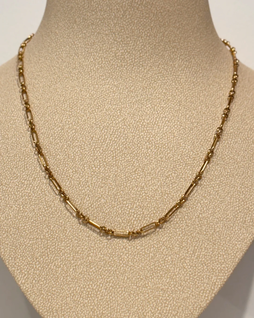 Steel Round Link Figaro Necklace | Anartxy - Image 6
