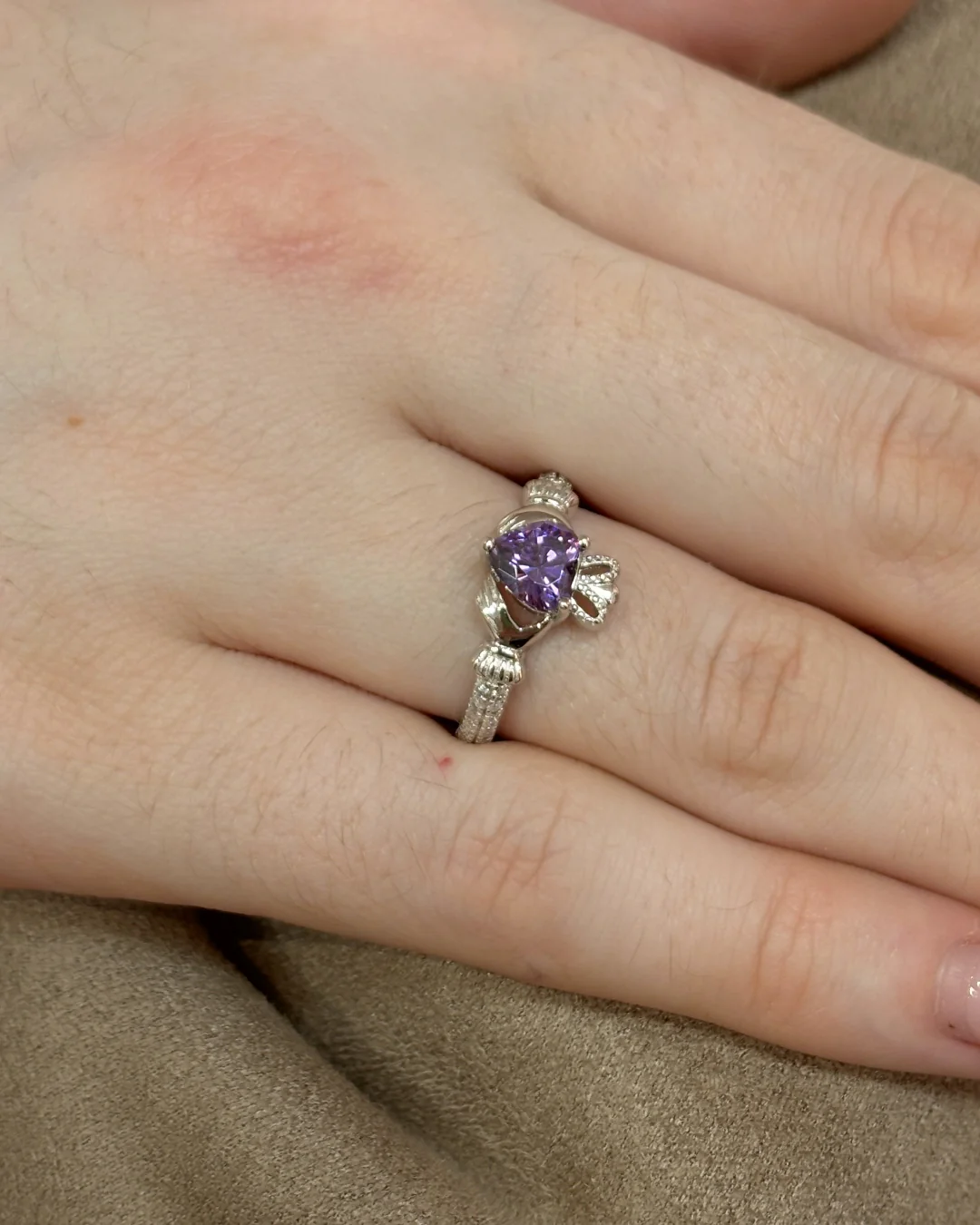 Sterling Silver Amethyst Claddagh Ring | February Birthstone | Solvar - Image 5