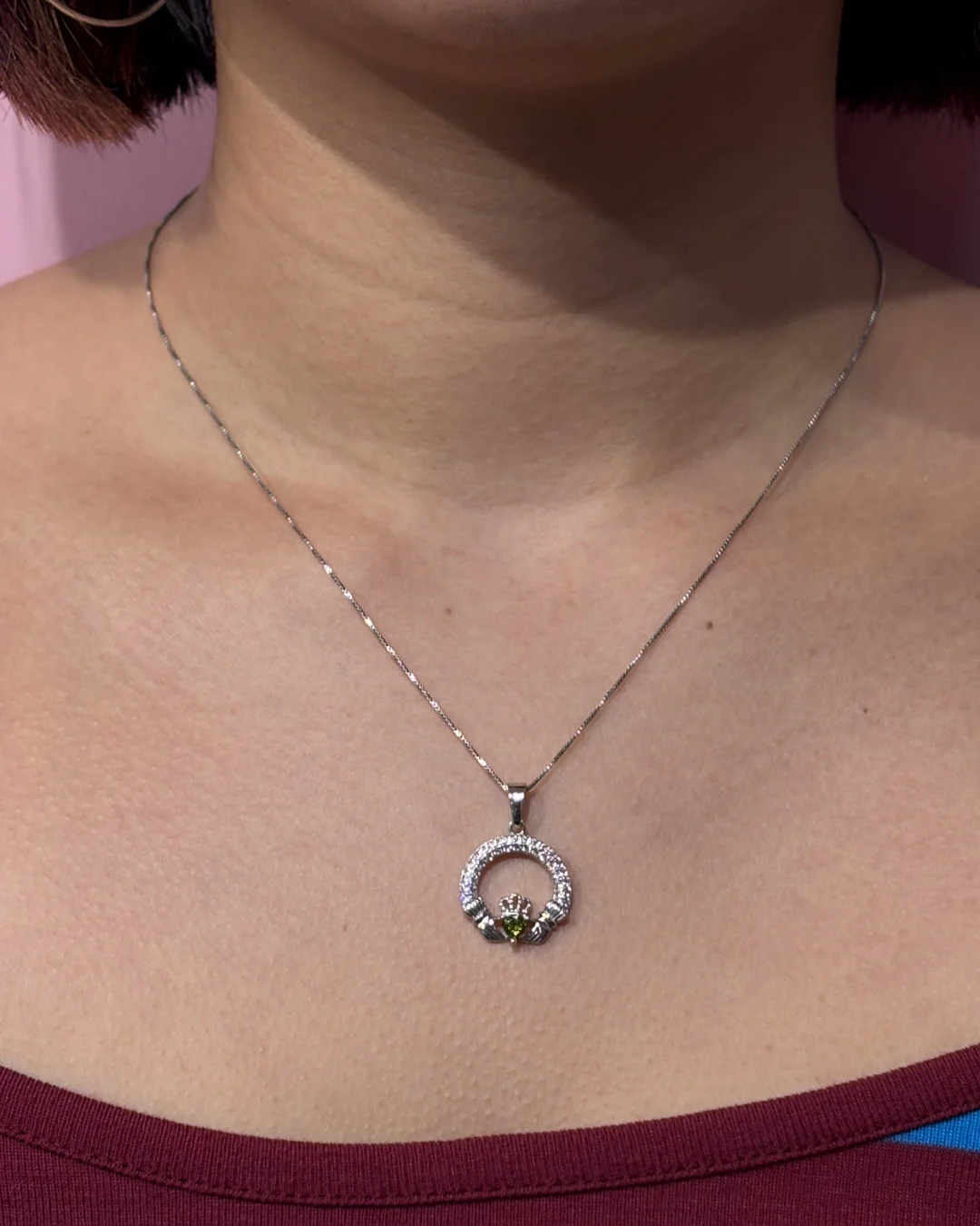 Sterling Silver Peridot Claddagh Necklace | August Birthstone | Solvar - Image 2