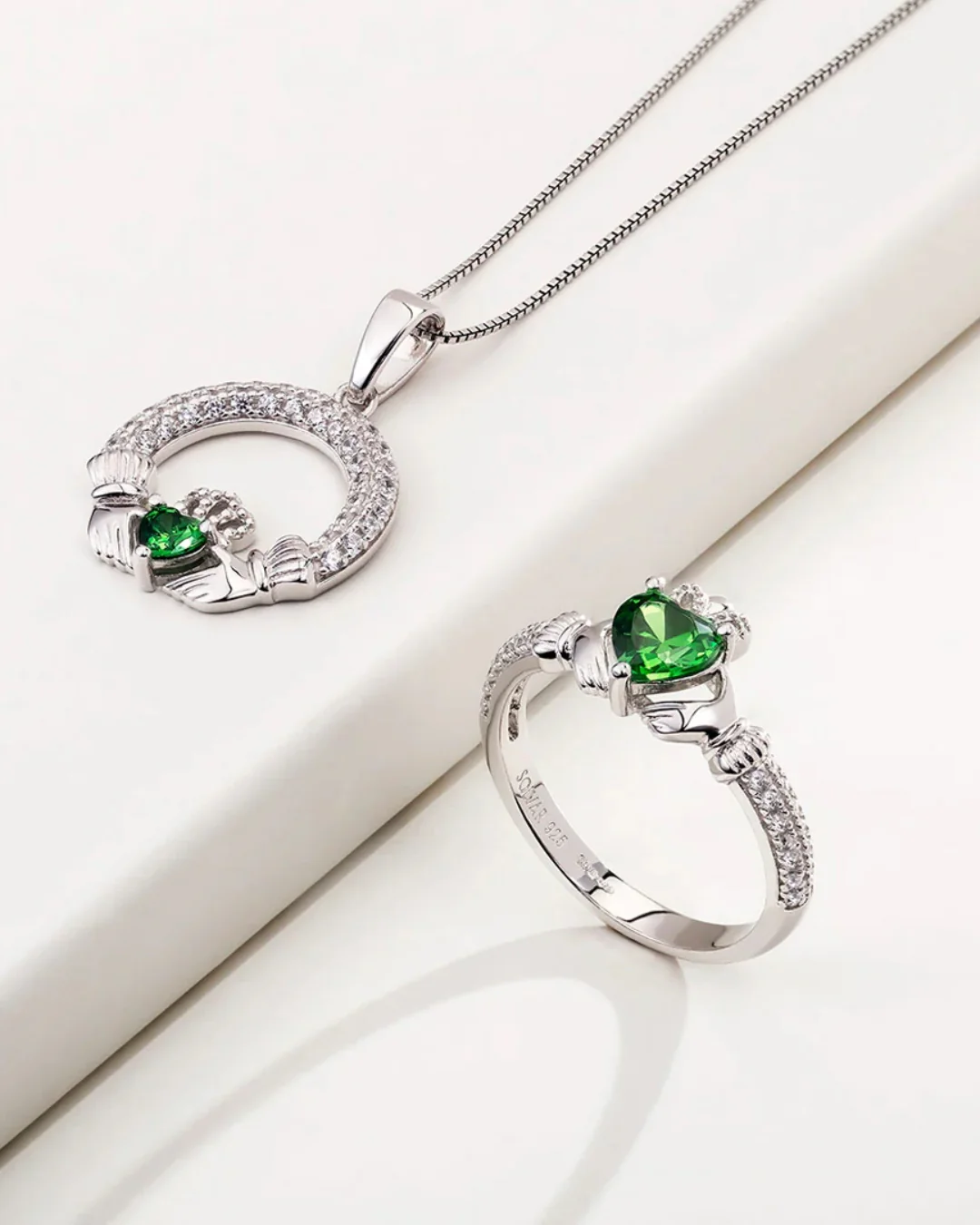 Sterling Silver Emerald Claddagh Ring | May Birthstone | Solvar - Image 6