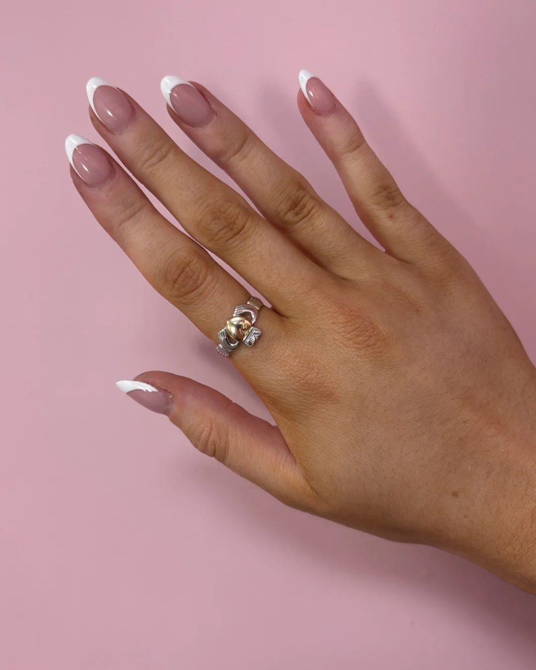 Sterling Silver Gold Heart Claddagh Ring | Solvar - Image 3