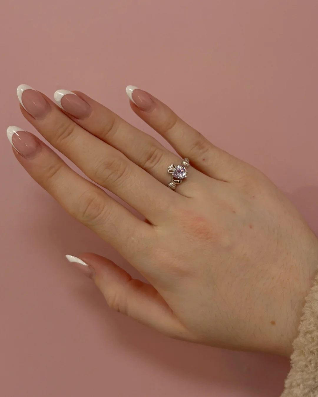 Sterling Silver Light Amethyst Claddagh Ring | June Birthstone | Solvar - Image 6
